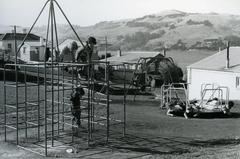 Image: Hudson Park, Ravensbourne, 1976