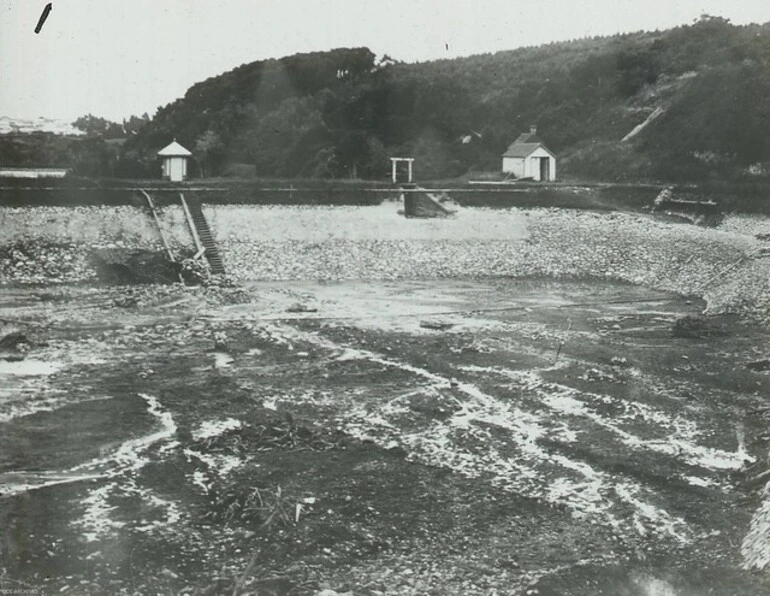 Image: Ross Creek Dam Cleaning - Earth Dam c1920