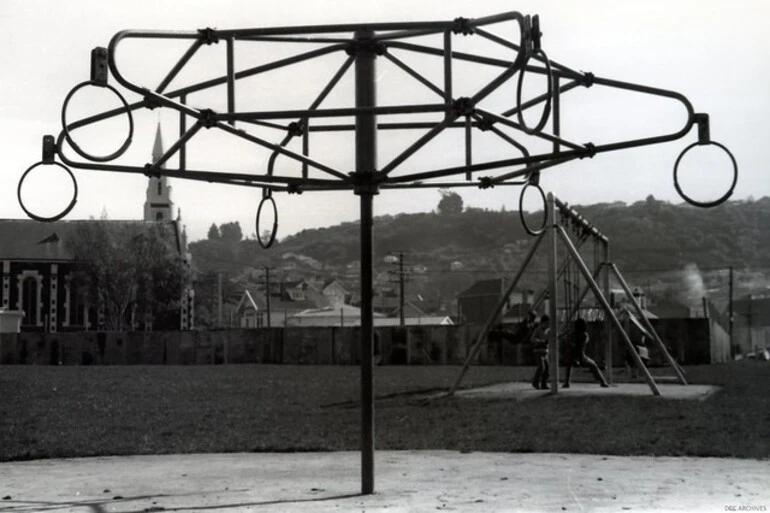 Image: Kew Playground, 1972