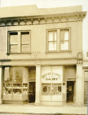 Image: Hanover Street Dairy, 1927