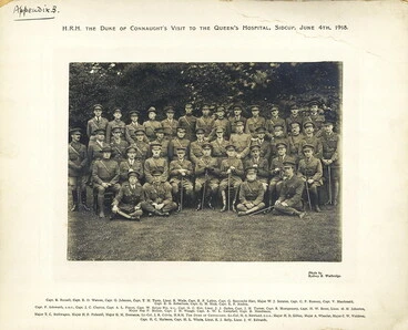Staff, Queen's Hospital, Sidcup 4 June 1918 Image: Staff, Queen's Hospital, Sidcup 4 June 1918