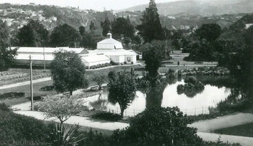 Image: Winter Gardens and Duck Pond, Botanic Gardens, 1931