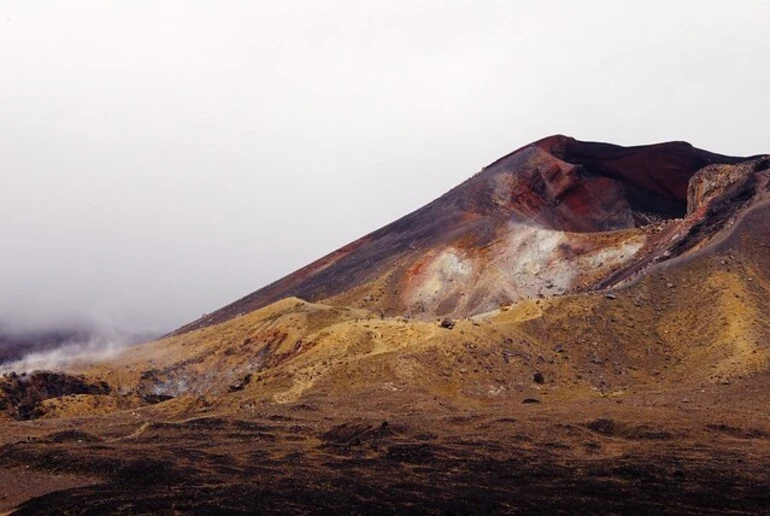 Image: Red Crater, Tongariro Alpine Crossing, New Zealand