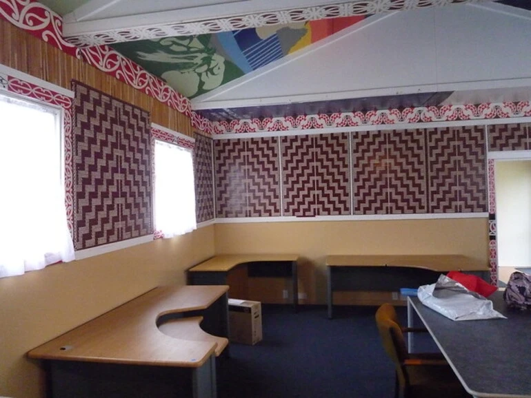 Image: Inside the cyberhub, Putiki Marae