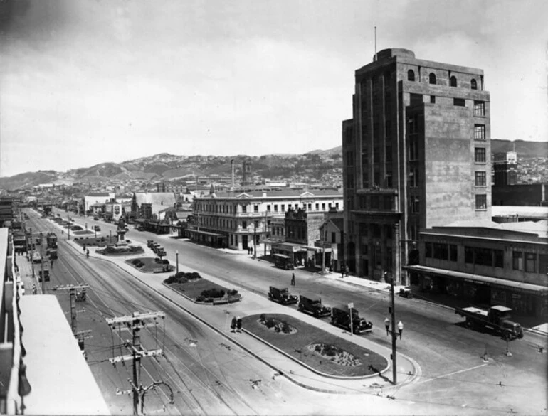 Image: Cambridge and Kent Terraces, Wellington, [ca 1930s]