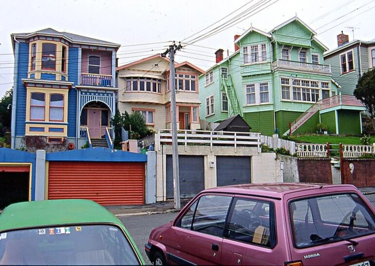 Image: hiropi st. newtown 1991