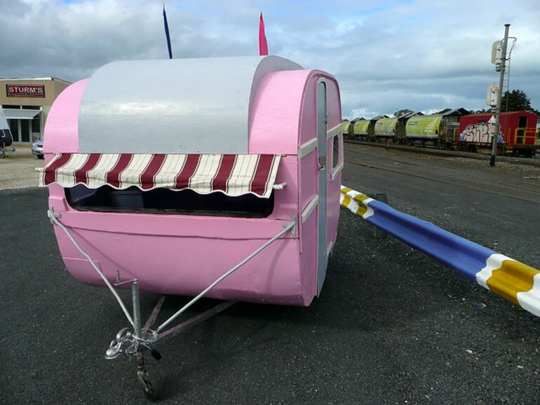 Image: caravan