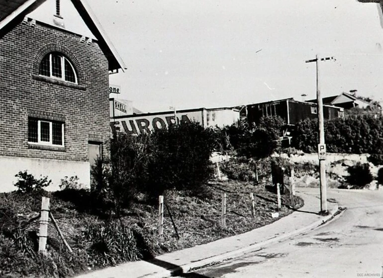 Image: Tyne Street, Roslyn c1953