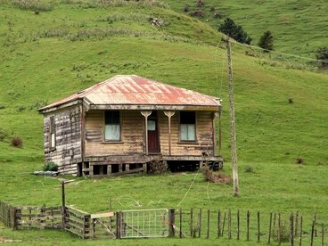 Image: Old house, Porootarao, Waikato, New Zealand