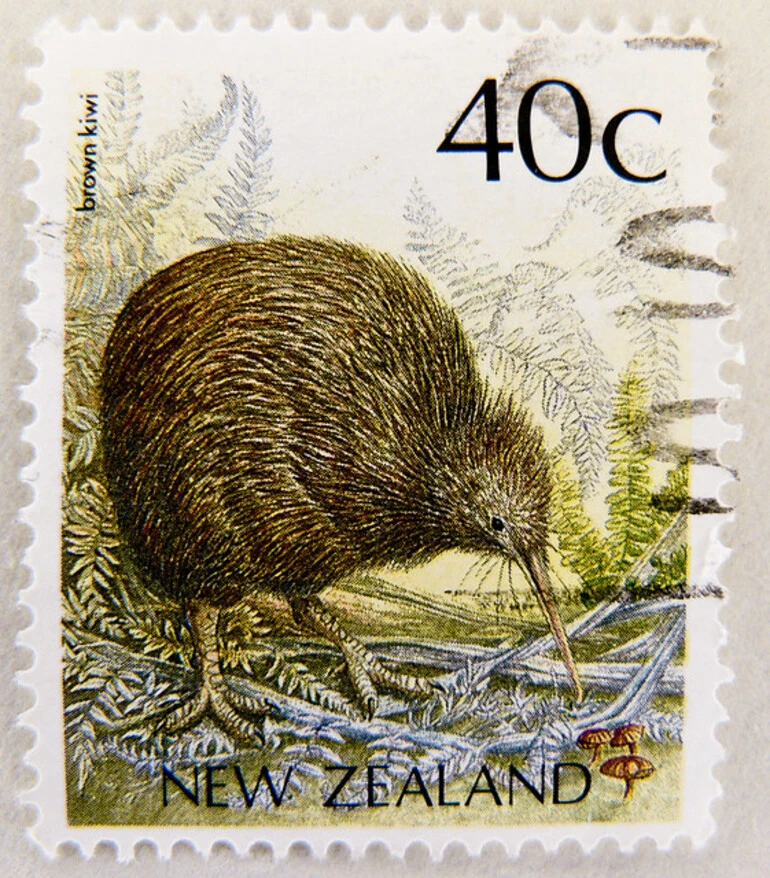 Image: stamp timbre Nouvelle-Zélande Kiwi bird stamp New Zealand 40c postage 40c Commonwealth Briefmarke Neuseeland 40c bollo francobollo Nueva Zelanda selo
