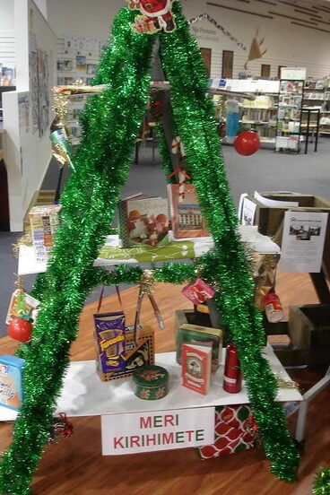Image: Christmas decorations at Linwood Library
