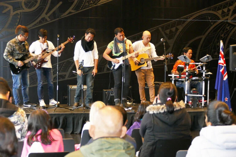 Image: Hester Roa and his band playing Filipino folksongs and Original Pilipino Music (OPM)