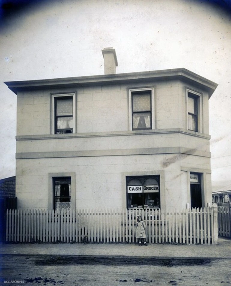 Image: Mrs Munro's Grocery Shop 1913, corner of Atkinson and Melbourne Street, South Dunedin