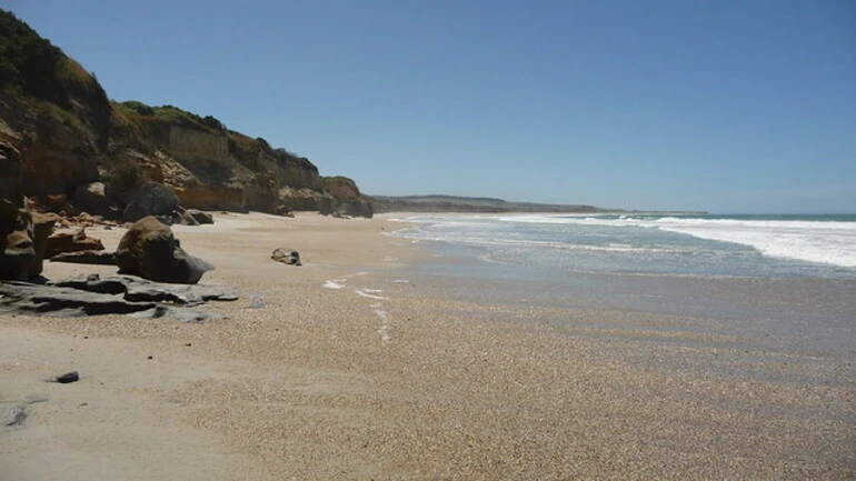 Image: Wangaloa Beach
