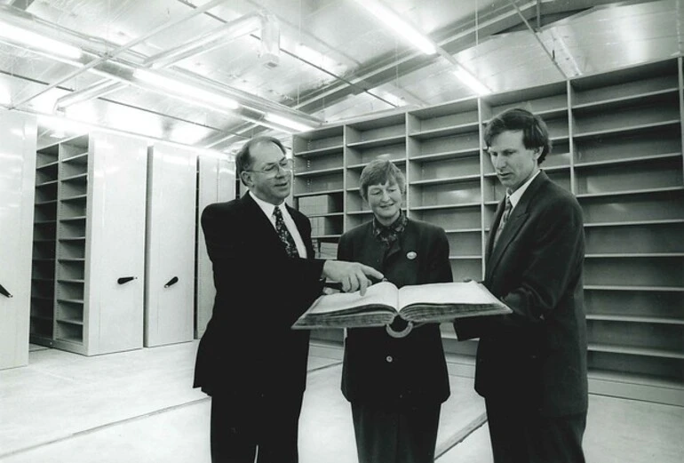 Image: Peter Miller, Hon. Graeme Lee and Kathryn Patterson, Archives New Zealand, Dunedin Office, 1993