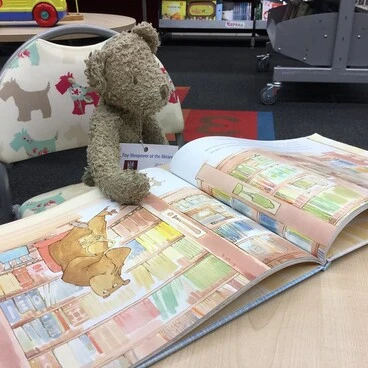 Image: Big Ted reading