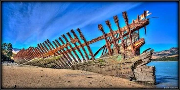 Image: Shipwrecked