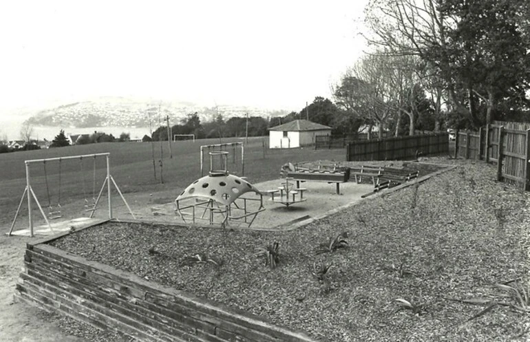 Image: High Street, 1976