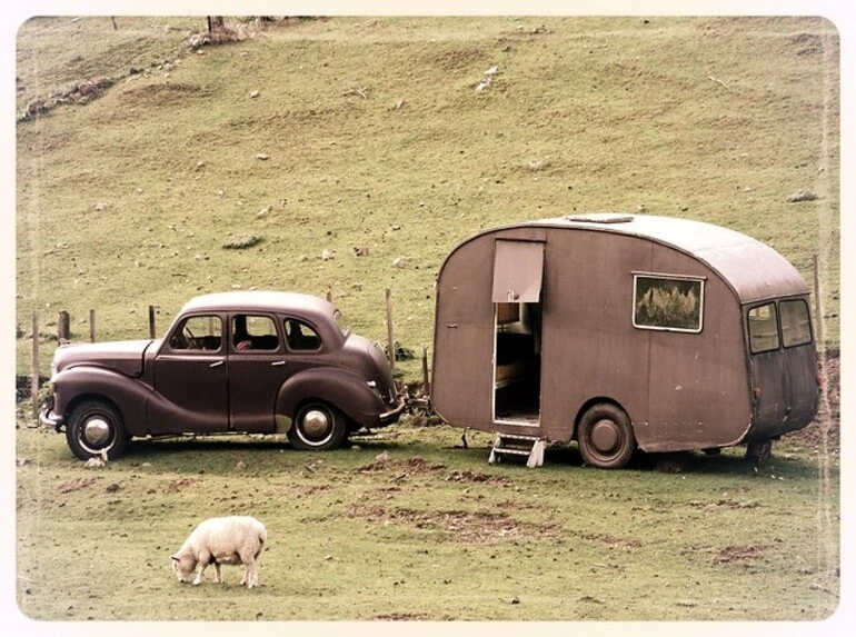 Image: A40 and caravan, Wellington, NZ