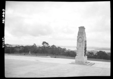 Image: [Auckland Cenotaph - Pukekawa/Auckland Domain]
