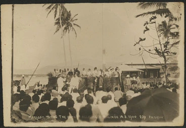 Image: Mataafa taking the Oath of Allegiance, Mulin'u 14.8.1900