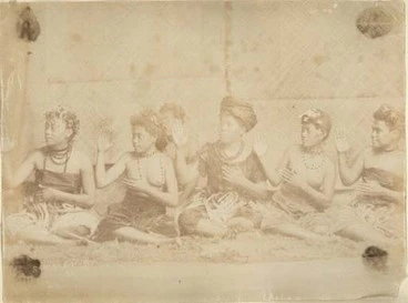 Image: Samoan siva siva