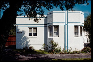 Image: [Unidentified residential building - Iovadoa art deco house]