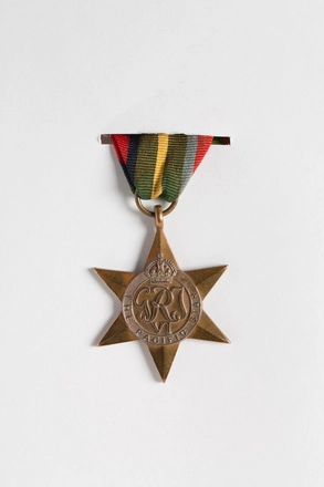 Image: medal, campaign