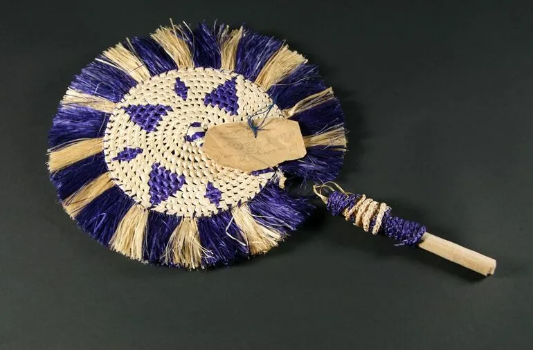 Image: Tā'iri (fan)