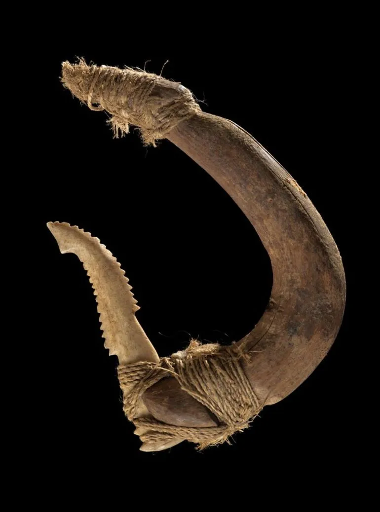 Image: Matau (fish hook)