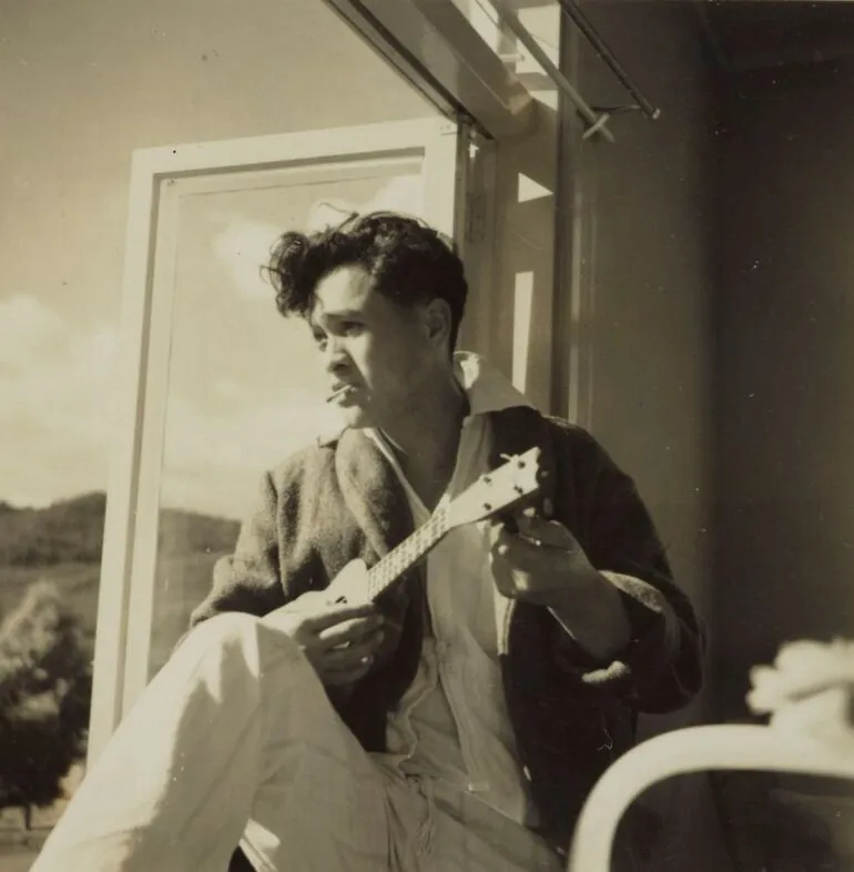 Image: [Man with a ukulele]