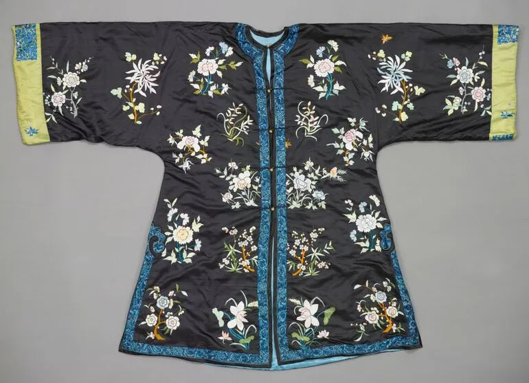 Image: Chinese Embroidered Robe