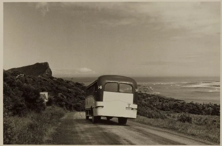 Image: Country road, Omapere