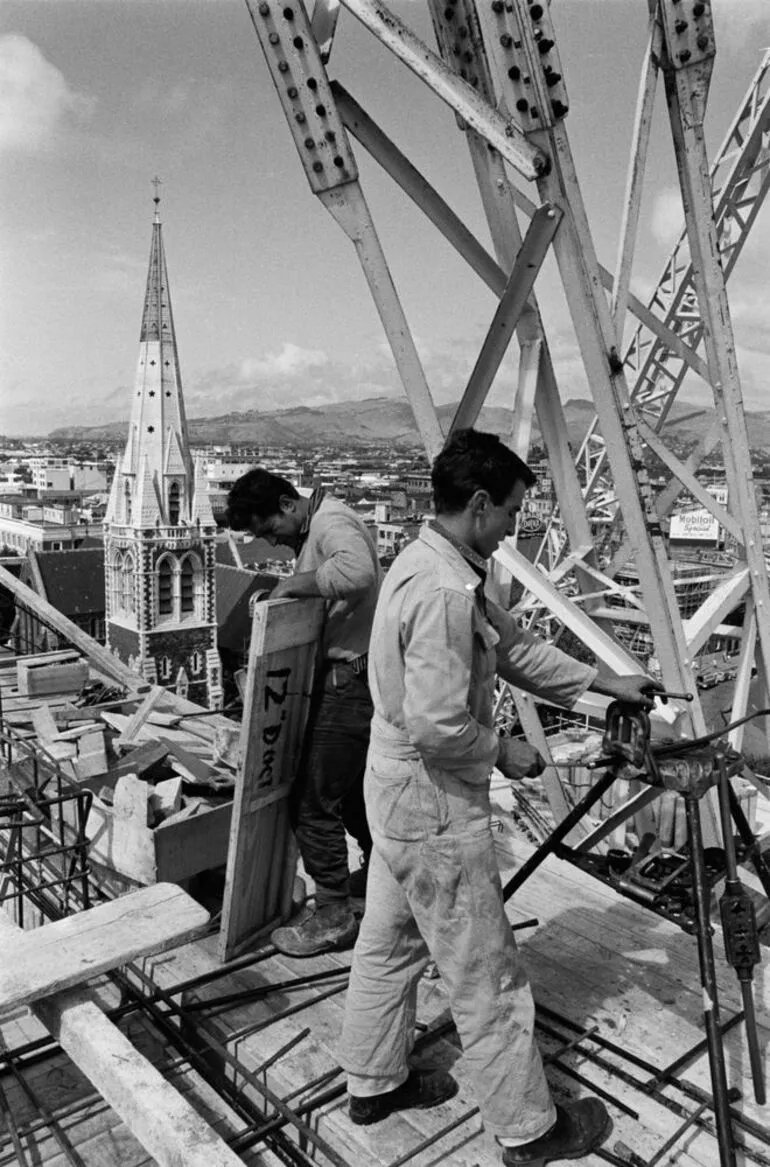 Image: Construction work above Christchurch's Cathedral Square
