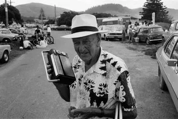 Image: Castlepoint races, Wairarapa, Man with Transistor Radio