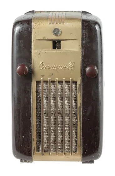 Image: Radio, Cromwell brand