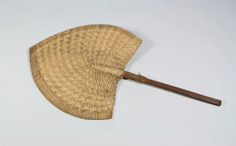 Image: Iribuli (Fan)