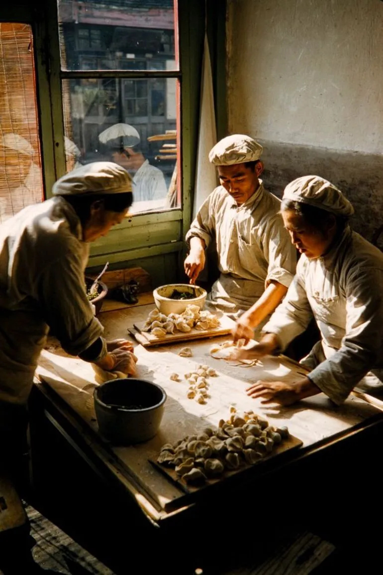 Image: Preparing dumplings, Beijing