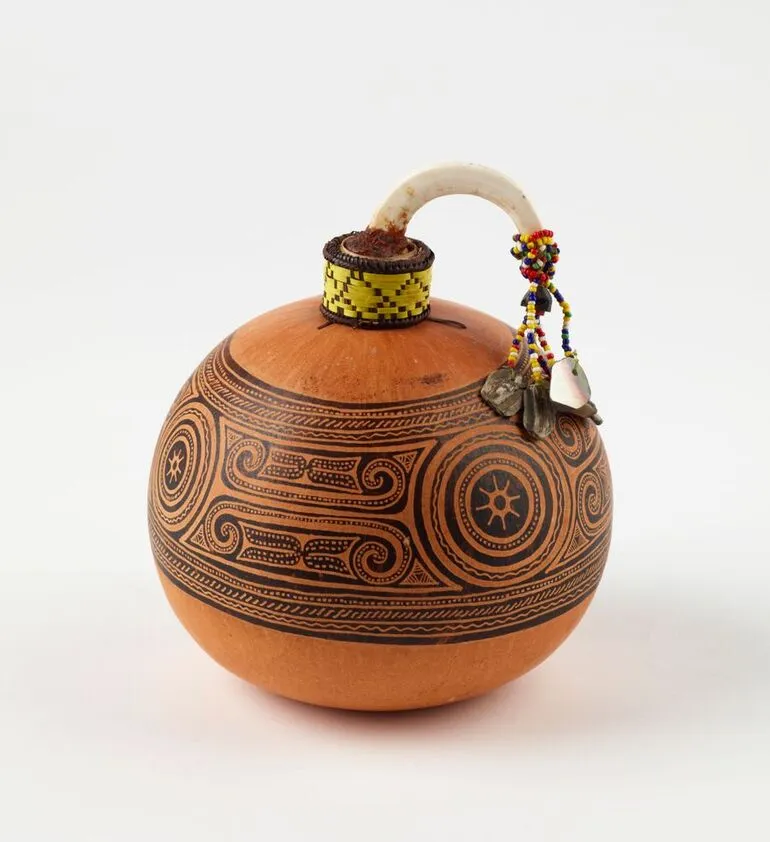 Image: Yaguma (lime gourd)