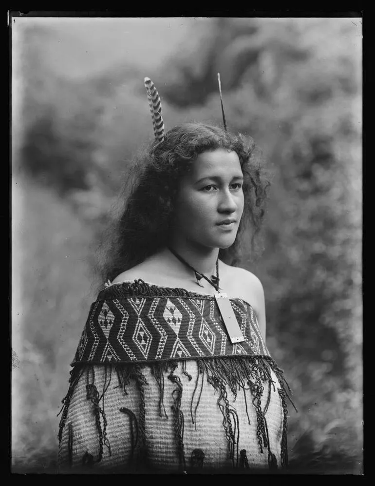Image: Young woman, Pipiriki