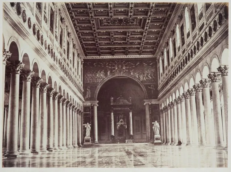 Image: Interior of St Pauls Church
