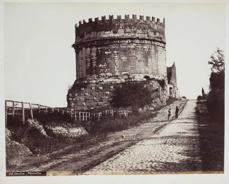 Image: Tomba di Cecilia Metella, Roma