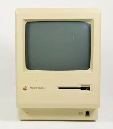 Image: Macintosh Plus monitor