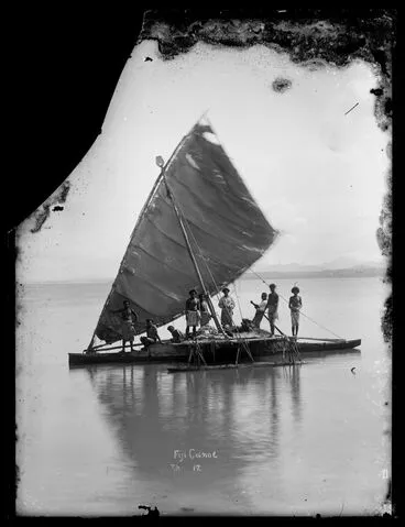Image: Fiji Canoe (camakau)