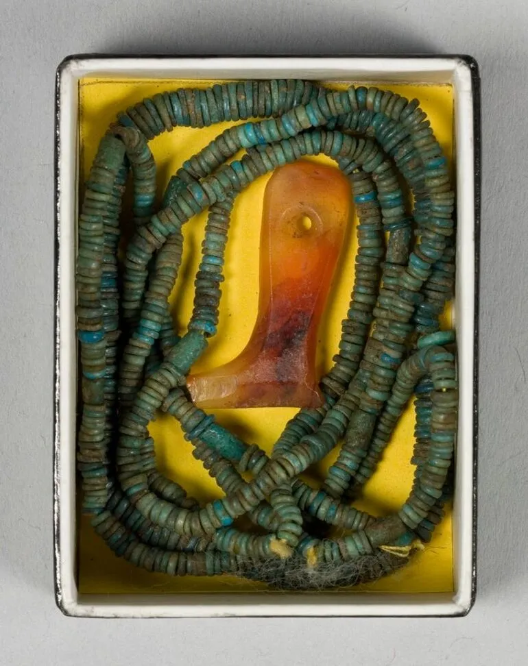 Image: Tomb Set