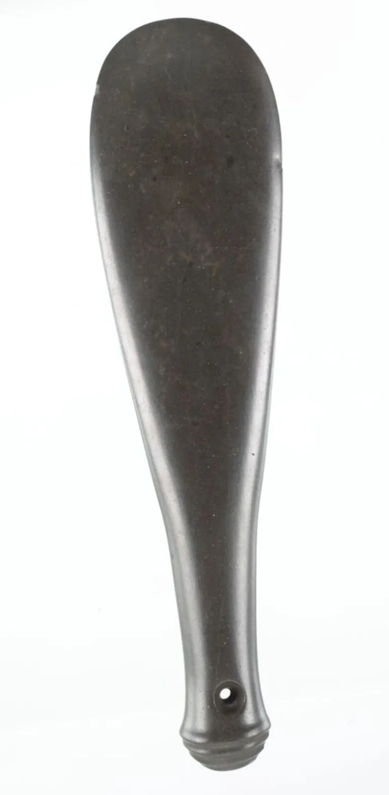 Image: Patu onewa (hand club)