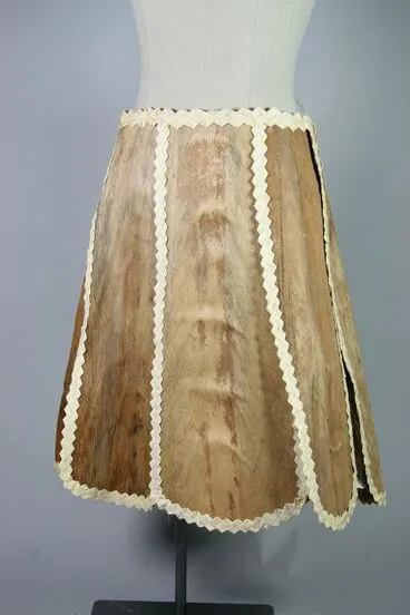 Image: Coconut skirt