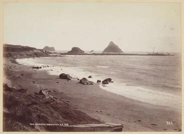 Image: New Plymouth Breakwater