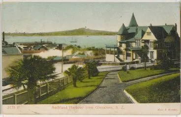 Image: Auckland Harbour from Glenalvon, New Zealand