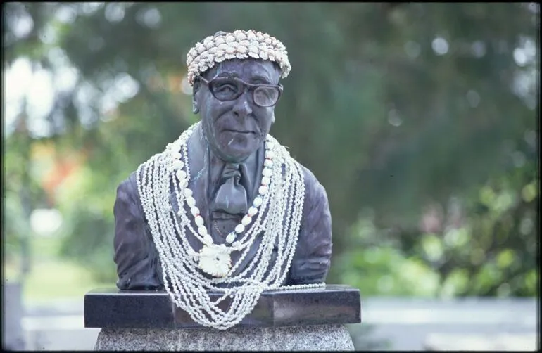 Image: Bust of Sir Albert Henry, Avarua church, Rarotonga